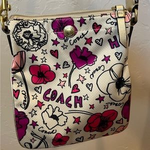 Like New Coach purse 🌺